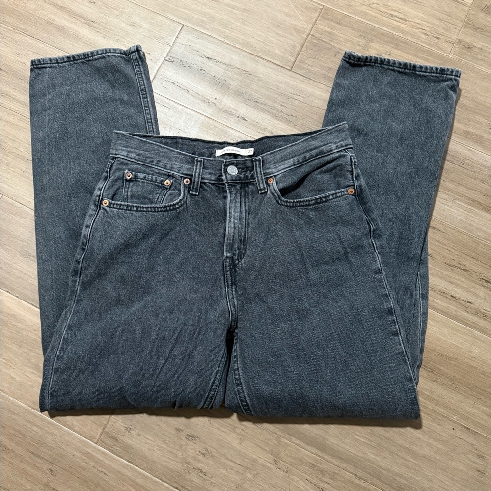 Levi’s Low Pro Straight Women's Black Jeans - Picture 5 of 7